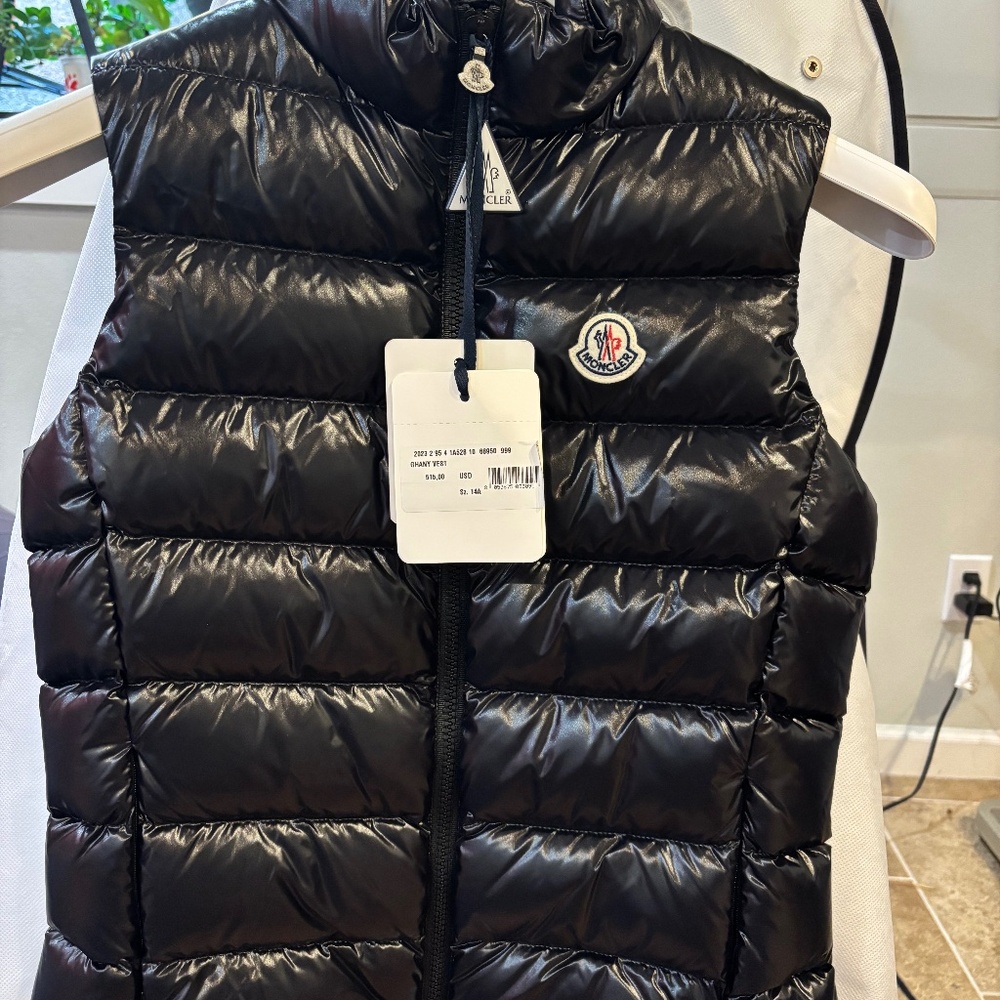 Moncler kids size 14 Ghany vest
